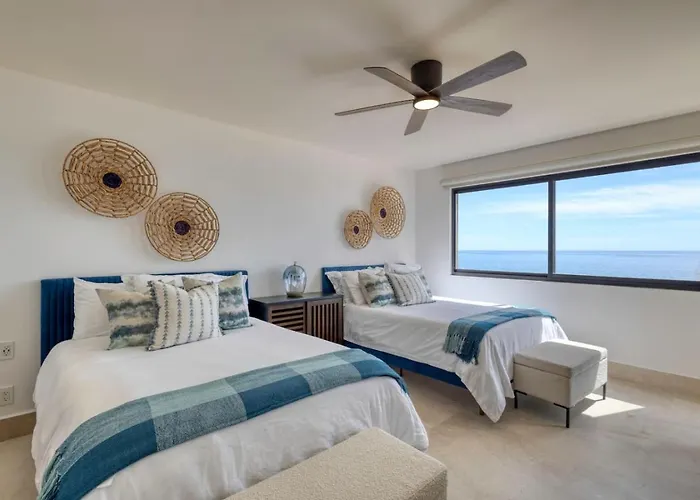 Luxury Unique Oceanfront Penthouse Сasa de vacaciones Cabo San Lucas