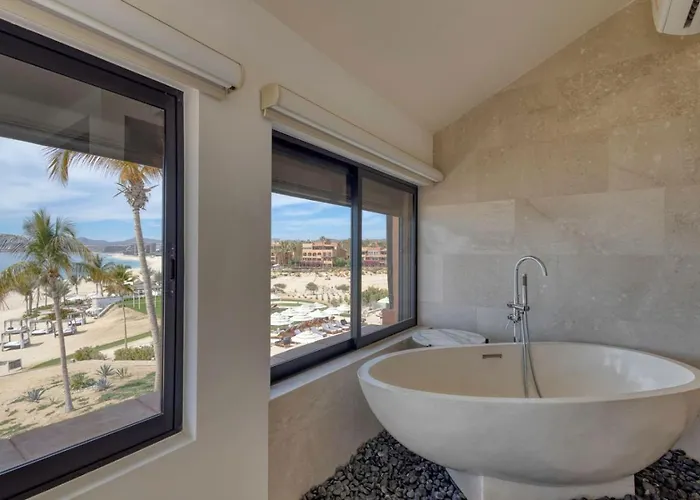 Luxury Unique Oceanfront Penthouse Сasa de vacaciones