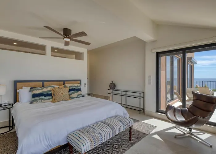 Luxury Unique Oceanfront Penthouse Сasa de vacaciones