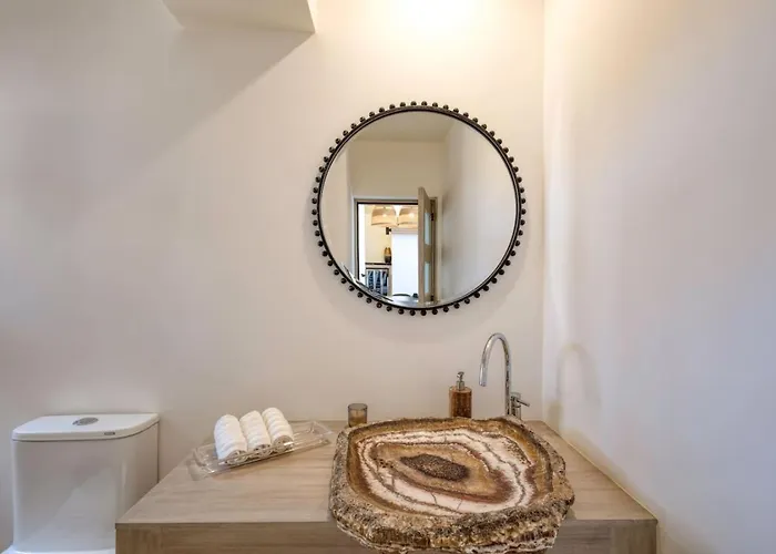 Luxury Unique Oceanfront Penthouse * Cabo San Lucas